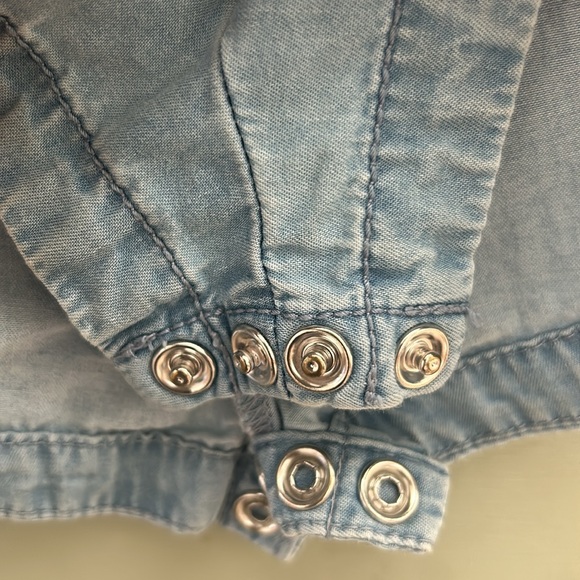 Toddler Girls One Piece Denim Romper size 18m - Picture 3 of 4